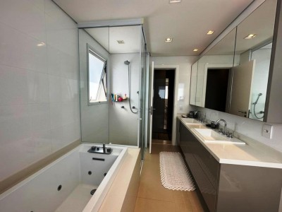 Edifício Córsega - Ilhas do Mediterrâneo