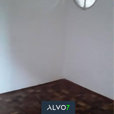 VENDA - casa com comércio- Jd. Solange