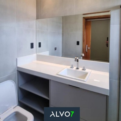 VENDA - Casa - Condomínio Tamboré.