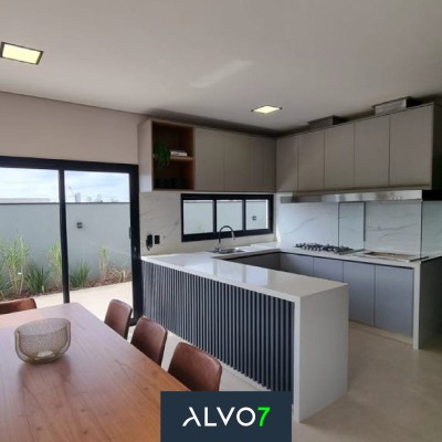 VENDA - Casa - Condomínio Tamboré.