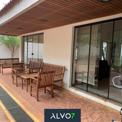 VENDA - casa - Jardim Shangrilá. Projetada pelo Arquiteto Jurandir Bueno.