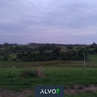 VENDA - Sítio 3 km de Duartina.