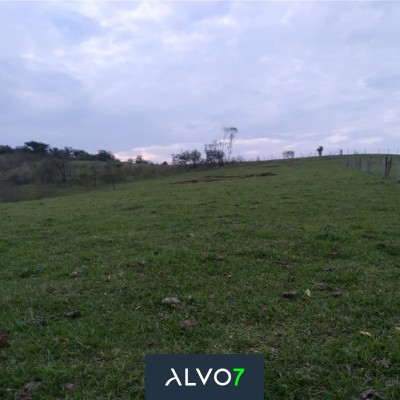 VENDA - Sítio 3 km de Duartina.