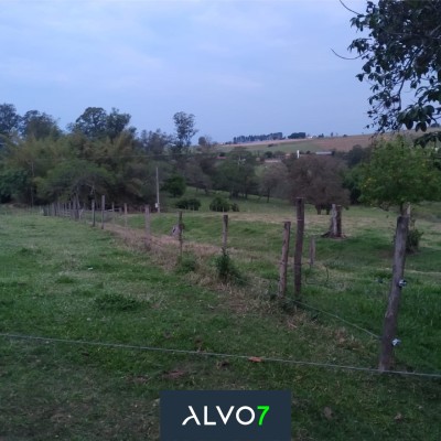 VENDA - Sítio 3 km de Duartina.