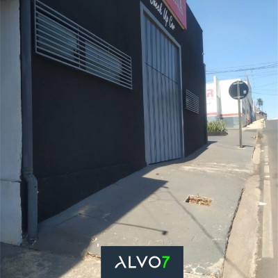 VENDA - Sobrado + barracão - Jd. Carolina