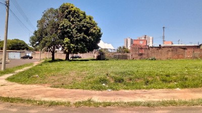 VENDA - Terreno no Jardim Solange