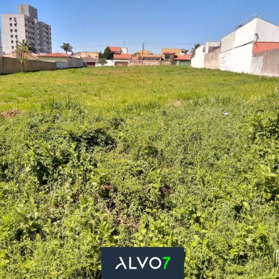 Venda - Área no Jd. Terra Branca