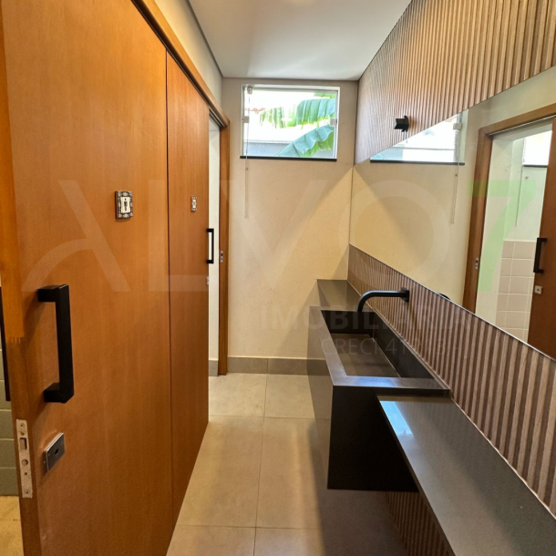 VENDA IMÓVEL CONDOMÍNIO RESIDENCIAL LAGO SUL 2-4