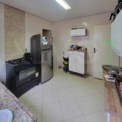 VENDA IMÓVEL JARDIM VÂNIA MARIA