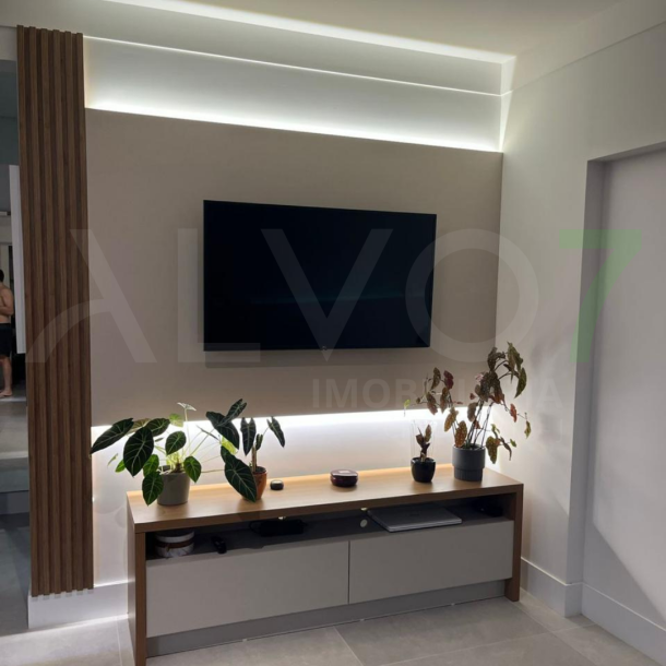 VENDA IMÓVEL RESIDENCIAL EDIFÍCIO THROPOS-3