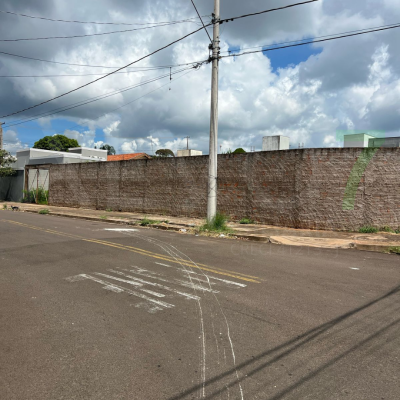 VENDA TERRENO JARDIM SOLANGE