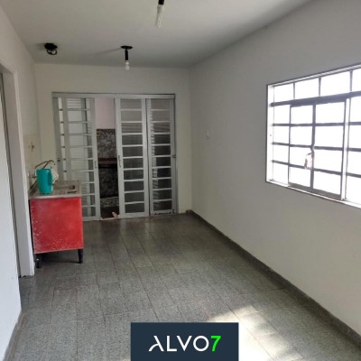 VENDA - Casa - Vila Nova Santa Clara